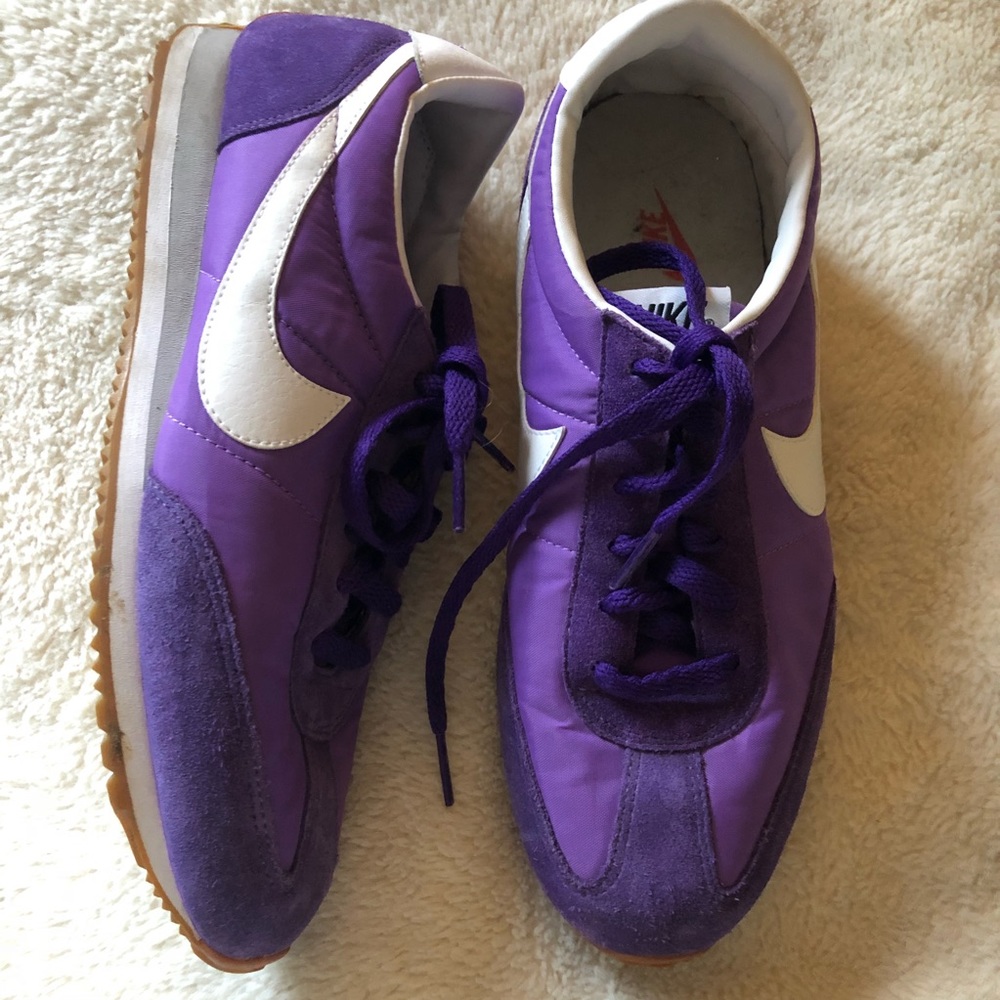 Vintage purple & white Nike EXCELLENT 8.5